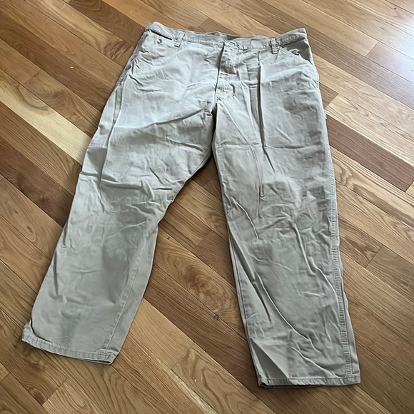 Wrangler Khaki Tan Carpenter Jeans Men’s size 42 x 30 Never Worn - Picture 1 of 7